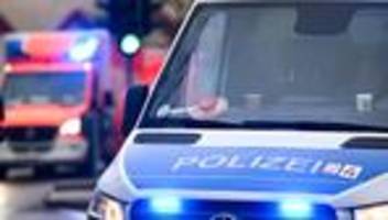 Unfall: Auto gerät auf Gegenfahrbahn - B27 bei Sontra gesperrt