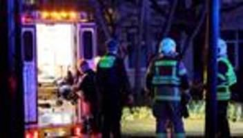 Zwei Verletzte: Polizeieinsatz bei Wohnheim für Asylbewerber