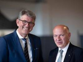 Aus der Schmoll-Ecke: Wegner, Weimer und ein paar neue Tricks unserer Politiker