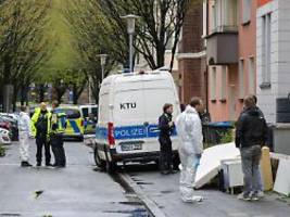 Messerangriff des Vaters?: Mutter und Tochter aus Witten sind außer Lebensgefahr