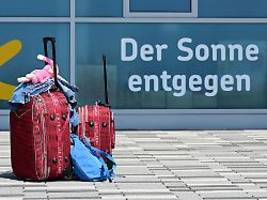 Sicher in den Urlaub: Soll ich meinen Koffer vor dem Flug abschließen?