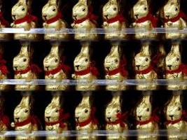sinkende kakaopreise ohne effekt: so viel teurer sind schoko-osterhasen dieses jahr