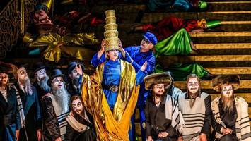 Komische Oper: Hinter jedem König steht eine ehrgeizige Mutter