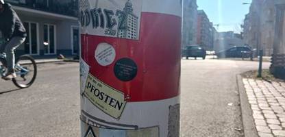 berlin: wie autofahrer und autogegner sich im streit um poller aufreiben