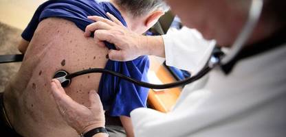 reform der krankenkassen: kassen warnen vor sparplänen zulasten der patienten