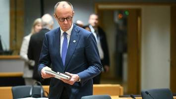 Ukraine trifft erneut wichtigen Öl-Exporthafen Russlands, damit Einnahmen sinken