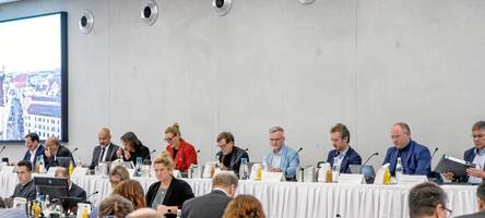 städtische referenten: spielt das parteibuch bald keine besondere rolle mehr?