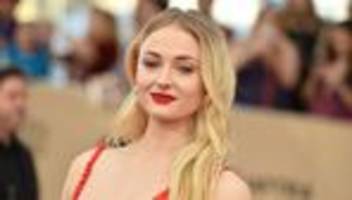 Leute: Verletzung von Sophie Turner stoppt Tomb Raider-Dreh