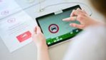 Spicken in der Fahrprüfung: Mehr Betrugsversuche bei Führerscheinprüfung in Hessen