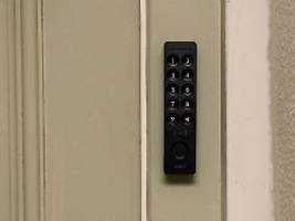 Weltneuheit mit Aliro: So gut öffnet das Nuki Keypad 2 NFC Türen