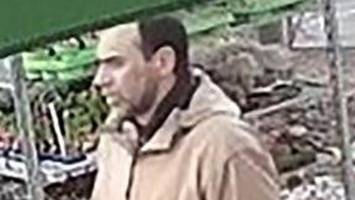 seniorin (86) überfallen und ohrringe entrissen – raubdezernat sucht diesen mann