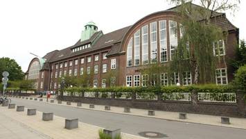 weniger sexuelle Übergriffe in schwimmbädern – ein bad fällt weiter besonders auf