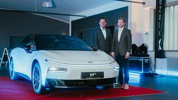 xpeng: warum drei mercedes-händler in hamburg chinesische e-autos verkaufen