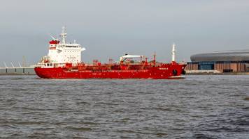 saudi-arabiens pipeline zur umgehung von hormus erreicht ziel von 7 millionen barrel