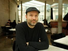 Roman: Antikapitalistisch kichern