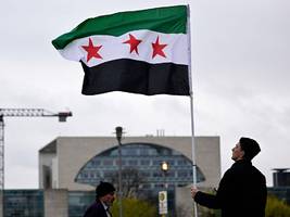 Nach Friedrich Merz’ Pressekonferenz: „80 Prozent“: Müssen wirklich so viele Syrer zurück?