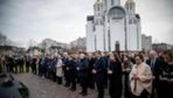 EU-Außenminister in der Ukraine: Der Krieg im Krieg