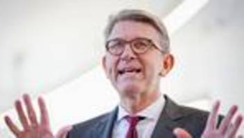 Wolfram Weimer: Das gefährliche Scheingefecht