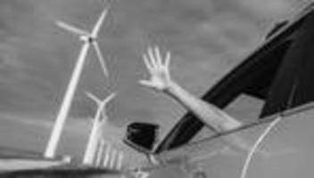 Grüne Transformation der Industrie: Klimaschutz und Industriearbeit sind kein Widerspruch.