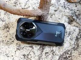 nachtsicht, 700 g, 20.000 mah: monster-smartphone fossibot f113 ausprobiert