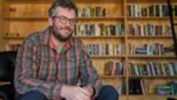 Bücher: Erfolgsautor John Green schreibt ersten Roman für Erwachsene