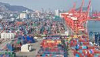 Gestörte Lieferketten: Iran-Krieg trübt Stimmung in Chinas Industrie