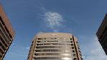 medien in den usa: us-gericht stuft mittelkürzung bei npr und pbs als rechtswidrig ein