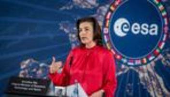 Raumfahrt: Raumfahrtministerin zu Mond-Mission: Deutschland mit an Bord