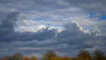 wettervorhersage: regen und nebel zur mitte der osterwoche