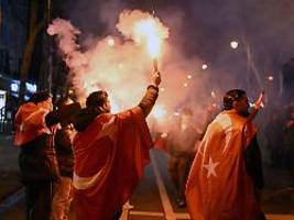 ganze generation erlöst: auf quälende leidenszeit folgt türkische ekstase