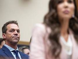 in hotpants und mit xxl-brüsten: ehemann von kristi noem schockt mit fetisch-enthüllung