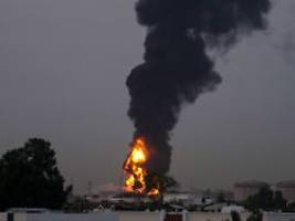 Öffnung von hormus erzwingen: bericht: emirate sind bereit für einstieg in den iran-krieg