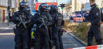 Solingen: Zwei Männer durch Messerstiche verletzt – Täter festgenommen