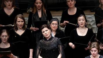elbphilharmonie: wenn die gottesfurcht im brustbein dröhnt, ist es verdi