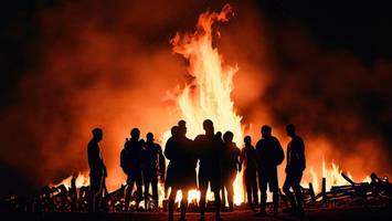 Osterfeuer 2026: Mehr als 100 Termine und Orte im Hamburger Süden