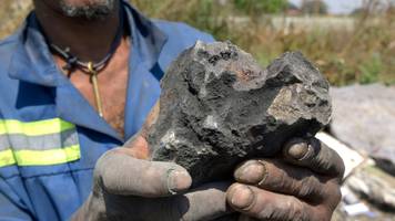 China erhält die erste Lieferung von 200.000 Tonnen aus Afrikas größtem noch unerschlossenen Eisenerzprojekt