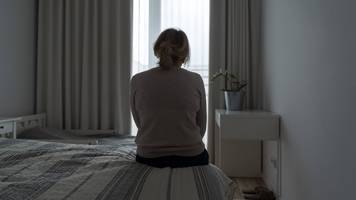 Ärgere mich, dass ich die wohnung gekauft habe: fiona zahlt 1950 euro im monat für gemeinschaftswohnung