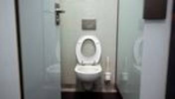 urteil des landgerichts: frauen auf uni-toilette gefilmt - täter kommt in psychiatrie