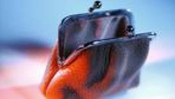 steuerpläne der bundesregierung: geringverdiener? minus 200 euro. millionär? plus 14.000 euro.