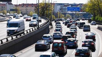 oster-verkehr in berlin: auf diesen straßen lauern ab heute massive staufallen