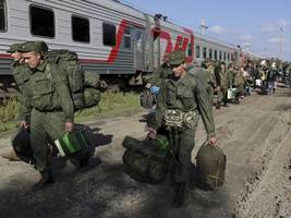 russische armee: von der uni in den krieg