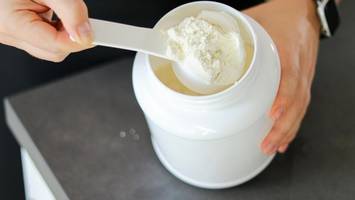 proteinpulver im test: alle veganen produkte fallen durch