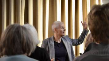 friedhof ohlsdorf: der chor, in dem geweint werden darf – und gelacht