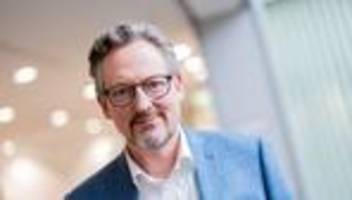 Digitale Welt: Hirschhausen: Deepfakes bringen die Demokratie ins Wanken