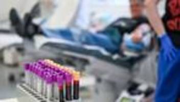 Gesellschaft: DRK bietet extra Termine für Blutspenden am Karsamstag an