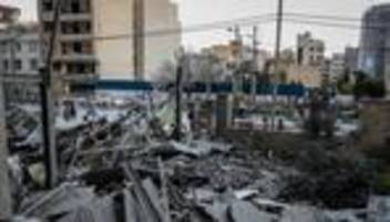 Iran-Krieg: USA bombardieren Autobahnbrücke im Iran - Trump droht weiter