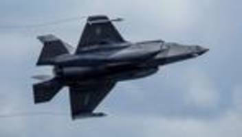 irankrieg: us-regierung bestätigt abschuss von kampfflugzeug und sucht nach crew