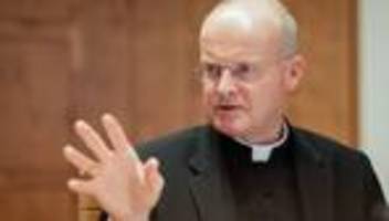 Karfreitagspredigt: Bischof sieht illiberale Demokratien auf dem Vormarsch