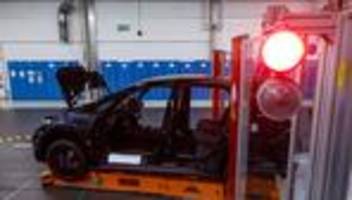 Klimaschutz: IG Metall fordert weitere Aufweichung des Verbrenner-Verbots