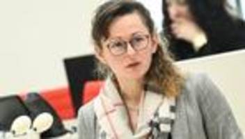 Newcastle Krankheit: Tierseuche trifft Geflügel - Ministerin hofft auf Beruhigung